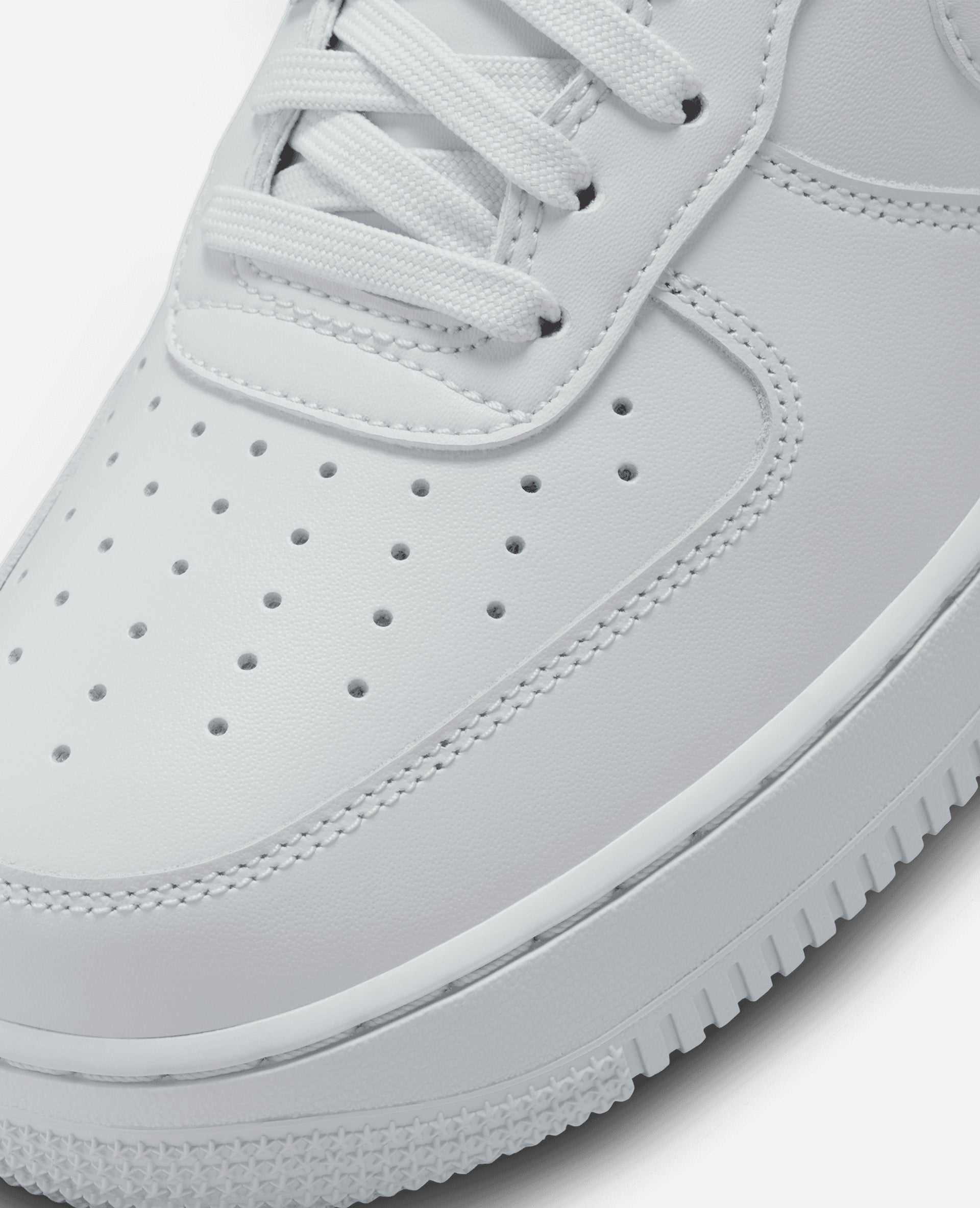 Nike Air Force 1 '07