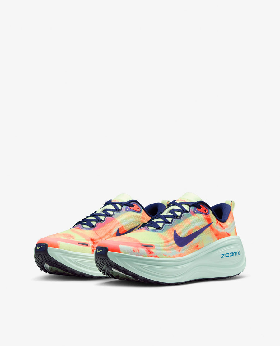 Nike Vomero Plus (Barely Volight/Indigo Burst-Hot Lava-Blue Void-Barely Green-Anthracite) Nike