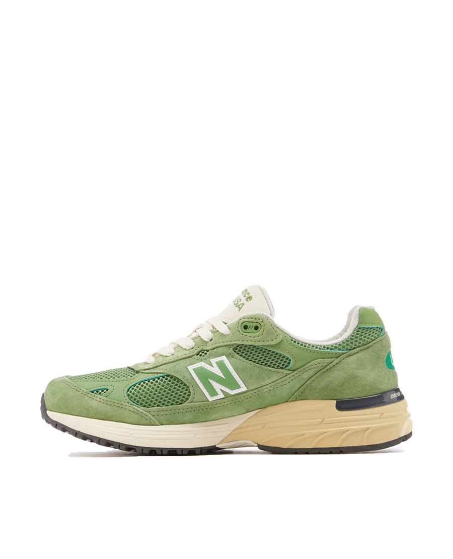 New Balance U993 (Chive/Sea Salt)