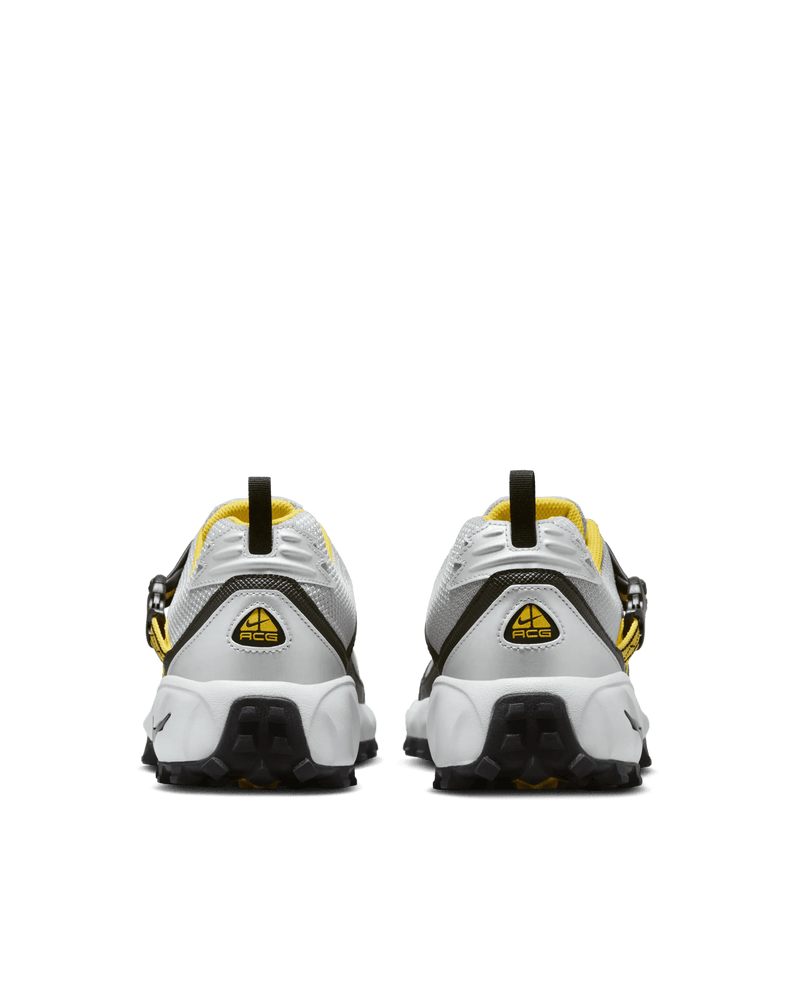 Nike ACG Phassad (Black/Yellow Zest - Metalic Silver) - Patta